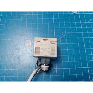 Interruptor de Presión Digital SMC ISE30A-01-B, Usado, Piezas de Equipos Semiconductores Legados - Product Image 1