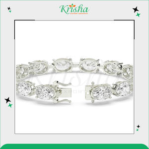 Expérience approfondie dans la vente de bracelets en diamants de tennis DEF de couleur blanche, 100 % naturels et cultivés en laboratoire, à un prix de marché excellent. - Product Image 4