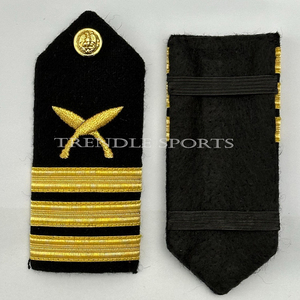 Correas de Hombro de Algodón Negro con Espadas Cruzadas Doradas y Rayas, Accesorios de Uniforme - Product Image 5