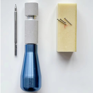 Kit d'implantation chirurgicale GBR pour réparation osseuse avec micro-vis, bloc osseux, poignée de guidage pour perceuse pilote et guide de reconstruction osseuse SLT - Product Image 1