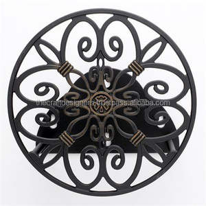 Soporte de Pared para Manguera de Hierro Rústico con Diseño Decorativo, Ideal para Mejorar la Apariencia del Jardín Exterior - Product Image 2