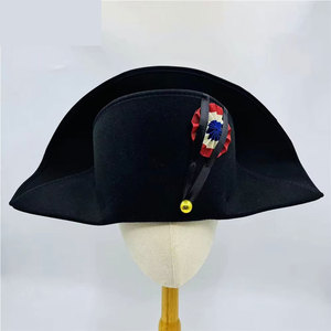 Chapeau Bicorne Tendance en Laine 100% Écologique, Léger et Confortable, Style Vintage pour l'Extérieur – Grande Vente - Product Image 1