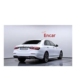Mercedes-Benz Clase E E220d 4MATIC AMG Line 2023, 46,573 km, Diésel, Automático, Asientos de Cuero, Cámara Trasera, Volante a la Izquierda - Product Image 2