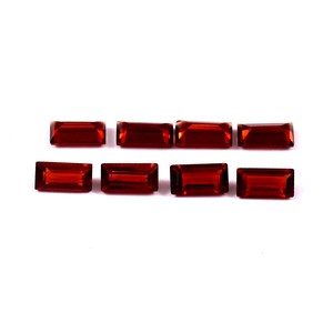 Granat rouge naturel 2x4mm, taille baguette, facetté, calibré, pierre précieuse en vrac certifiée pour la fabrication de bijoux, fournisseur en gros - Product Image 1