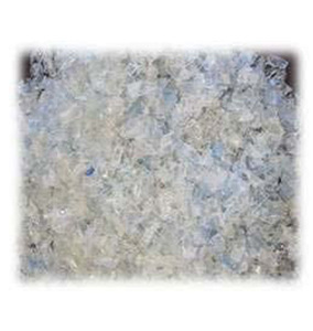 Hojuelas de PET Reciclado Transparente y Verde - Material Reciclado de Alta Calidad para Soluciones de Empaque Sostenible - Product Image 1