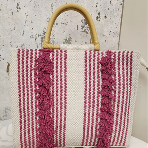 Sac fourre-tout en jacquard tissé à la main avec franges à pompons mauves et poignées en bois - Product Image 1