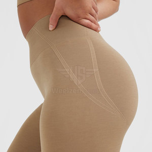 Leggings de sport élégants pour femmes, tissu extensible avec ajustement flexible pour l'entraînement physique et le yoga. - Product Image 5