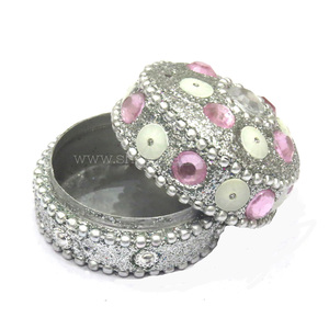 Boîte à bijoux ronde en métal scintillant abordable pour ranger bagues et boucles d'oreilles, boîte de rangement de voyage, boîte à pilules perlée - Product Image 3
