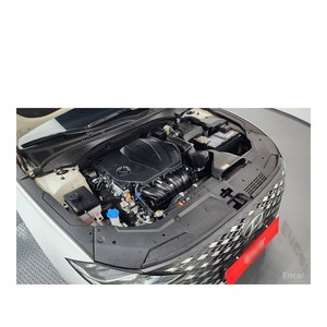 Hyundai Grandeur 2020, 2.5 Automático, Euro V, 25,824 km, Asientos de Cuero, Volante a la Izquierda, Cámara Trasera - Product Image 6