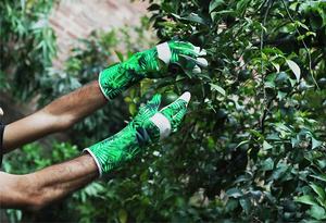 Vente en gros Gants en cuir PVC avec imprimé floral personnalisés taille XL imperméables résistants aux coupures pour les travaux de jardinage pour les dames et les enfants - Product Image 6