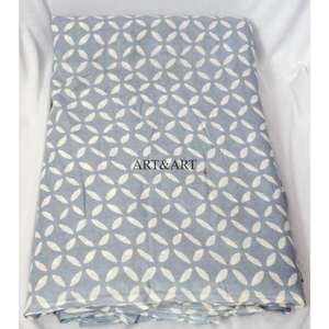 Tissu en coton indien imprimé à la main à motifs floraux, très prisé, pour robes et tuniques en sergé bio teint pour filles et femmes - Product Image 3