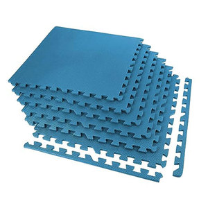 Elegantes Tapetes de Karate con Textura Suave y Material Duradero, Ideales para Práctica y Entrenamiento Seguro - Product Image 1