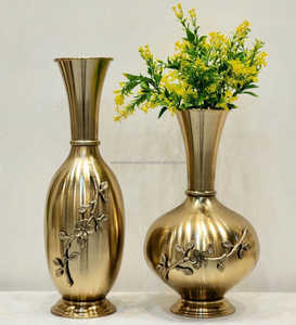 Vase de sol en métal argenté antique au design moderne, élégant vase à fleurs en fer, décoration intérieure, style classique indien de luxe - Product Image 4