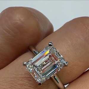 Bagues de fiançailles en diamant de laboratoire taille émeraude, or massif 14K 18K, halo caché, sertissage à griffes, solitaire, pour demande en mariage, bijoux fins - Product Image 5