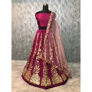 MAGNIFIQUE TRAVAIL DE BRODERIE ZARI EN SOIE DE TAFETA LEHENGA CHOLI AVEC DUPATTA MARRON - Product Image 1