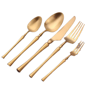 Juego de Cubiertos de Lujo en Oro Mate, Juego de Cubiertos de Acero Inoxidable 18/10, Vajilla Moderna para Bodas, Juego de Cuchara, Tenedor y Cuchillo en Oro Espejo - Product Image 1