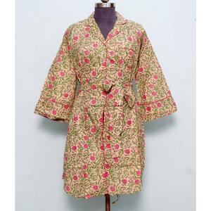 เสื้อคลุมกิโมโนสไตล์โบฮีเมียนสำหรับผู้หญิงอินเดีย ความยาวปานกลาง ผ้าฝ้ายอย่างดี ใช้เป็นชุดนอนได้ มีสายผูกตกแต่งกระดุม ดีไซน์หวาน ทรงหลวม - Product Image 1