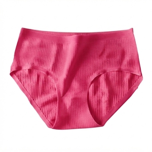 Culotte Femme Taille Moyenne en Coton Spandex Tricoté Côtelé Couleur Unie Respirante Décontractée Quotidienne Sous-vêtement Personnalisable ODM - Product Image 1