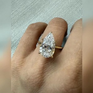 Anillo de Diamante Cultivado en Laboratorio con Corte de Pera de 4 Quilates para Mujer, Joyería de Oro de Lujo para Boda, Compromiso, Aniversario, Regalo en Oro de 9K, 14K, 18K - Product Image 4
