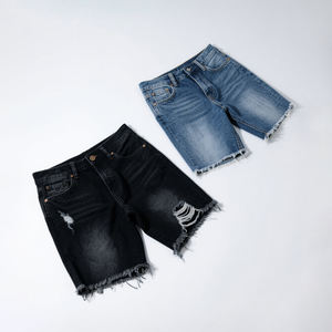 Shorts en jean pour homme, coupe oversize et baggy, délavés et usés, personnalisables, avec impression streetwear, style fabricant - Product Image 6
