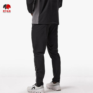 Survêtements respirants personnalisés Ryan Pro Gear pour hommes avec logo sur mesure, design ODM, vêtements décontractés - Product Image 5