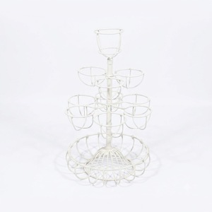 Support à œufs en spirale en métal fait main, distributeur d'œufs, organiseur gain de place pour œufs frais, pour la cuisine et la décoration de ferme - Product Image 6