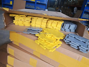 แผ่นรองพื้นโรงรถกันน้ำกันลื่น PVC - Product Image 3