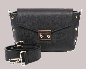 Sac bandoulière structuré en cuir noir fait main Royaa, sac à main minimaliste avec large sangle en cuir de vachette noir, sac à main tendance - Product Image 1