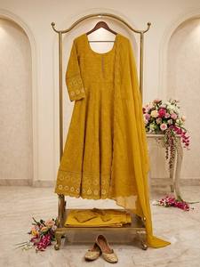Robe Anarkali en rayonne brodée jaune avec dupatta, longueur ras du sol, tenue traditionnelle indienne et pakistanaise pour femmes, robe de mariage - Product Image 4