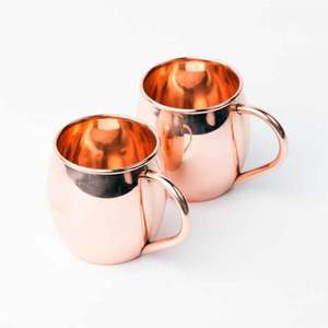 Mug à Moscow Mule en cuivre pur martelé - Tasse en cuivre massif de 16 oz avec poignée en laiton pour cocktails et bière - Intérieur doublé pour une utilisation alimentaire - Product Image 4