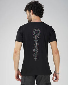 T-shirt personnalisé avec logo, T-shirt DTG, T-shirt homme effet vieilli, T-shirts surdimensionnés personnalisés, T-shirts vintage de haute qualité, T-shirts délavés à l'acide - Product Image 3