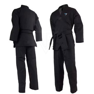 Tenue d'entraînement de karaté en polyester/coton respirant pour arts martiaux, vêtement d'expert avec ceinture, service OEM en gros - Product Image 1