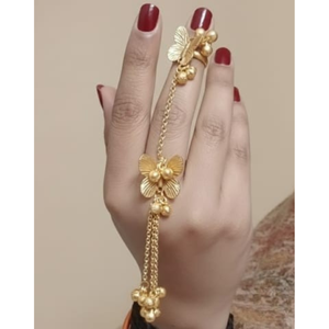 Bracelet de luxe plaqué or Hathphool – Bracelet élégant à motif floral pour femme - Product Image 1