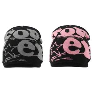 Gorro de punto de invierno con logotipo jacquard personalizado de bajo MOQ, bordado, acrílico/algodón, de secado rápido, sublimado, con diseño de calavera acanalada y lazos de puntos. - Product Image 1