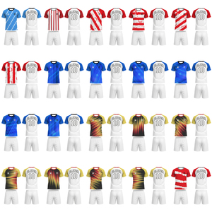 Maglia da Calcio Personalizzata ODM, Traspirante, Stile Streetwear, Kit Futsal Confortevole per Appassionati di Calcio - Product Image 3