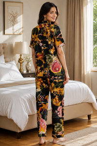 Conjunto de Pijama de Algodón 100% con Estampado Floral para Mujer, Conjunto de Pijama Premium con Botones, Ropa de Dormir de Manga Corta - Product Image 3