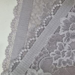 Bande de dentelle florale extensible brevetée 23 cm en nylon et élasthanne tricotée chaîne pour bretelles de soutien-gorge et lingerie, structure élastique légère - Product Image 3