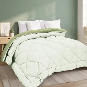 Couette élégante vert clair en microfibre 90 GSM pour l'hiver, respirante, écologique, douce, légère et confortable pour un sommeil réparateur - Product Image 2