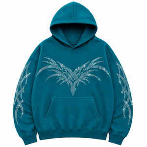Pull à capuche confortable pour homme avec intérieur doux, idéal pour les journées fraîches et les activités décontractées - Product Image 4