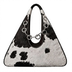 Bolso Tote de Cuero con Estampado de Piel de Vaca, con Asa de Cadena Metálica, Bolso de Hombro Moderno - Product Image 3