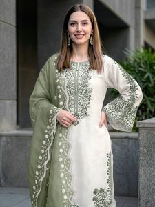 InCotton.M Colección de Trajes de Diseño para Mujer, Conjunto de Top y Pantalón Palazzo con Bordado de Hilo de Cristal Romano, Dupatta de Organza de Nailon para Fiesta - Product Image 1