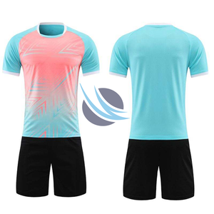 Uniformes de Fútbol Sublimados Personalizados al por Mayor Directo de Fábrica, Camisetas Deportivas Cortas Estampadas de Secado Rápido Unisex de Alta Calidad 2026 - Product Image 3