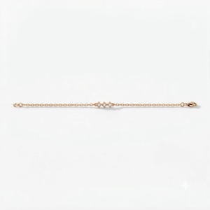 Bracelet chaîne minimaliste en or blanc 14 carats avec diamant de laboratoire triple taille princesse EF VVS 0,15 ct 3x3 mm, serti clos, cadeau élégant - Product Image 4