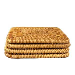 Sous-verres carrés modernes faits à la main en corne/MDF, tapis de tasse tissés écologiques, absorbants et résistants à la chaleur pour café et cuisine - Product Image 6