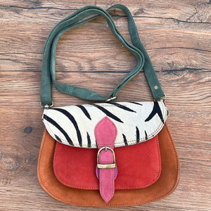 Nouvel arrivage de sac à main en cuir suédé recyclé à imprimé animal sac à main multicolore pour femmes sacs à bandoulière élégants à usages multiples - Product Image 4