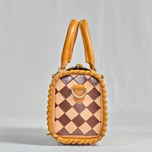 Bolso de Mujer Estilo Japonés Vintage Bohemio con Dos Asas, Diseño Portátil para Todas las Temporadas - Product Image 5