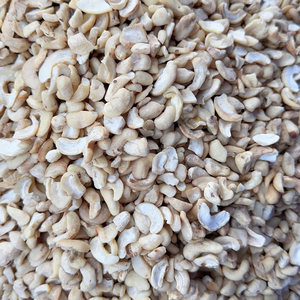 Wholesale In Bulk <b>Nuts</b> <b>Kernels</b> Cashew <b>Nuts</b> Broken WS LP SP BB Cashew <b>Kernel</b> SANTIGO Service 24/7 - Product Image 1
