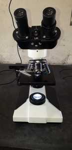 Microscope biologique binoculaire pour étudiants – Microscope de laboratoire haute précision pour l'apprentissage en ligne et l'utilisation en laboratoire - Product Image 3