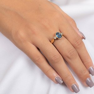 18K Gold Three Stone Sapphire and <b>Diamond</b> <b>Ring</b> for Women - Product Image 4