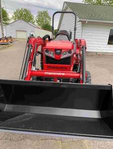 Tracteur MAHINDRA d'occasion 2023, modèle 2638 HST, disponible dès maintenant - Product Image 6